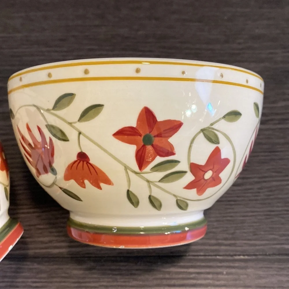 World Market (2) pair of small bowls. Cream with leaves and flowers. Cute!